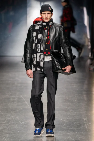 Look 2